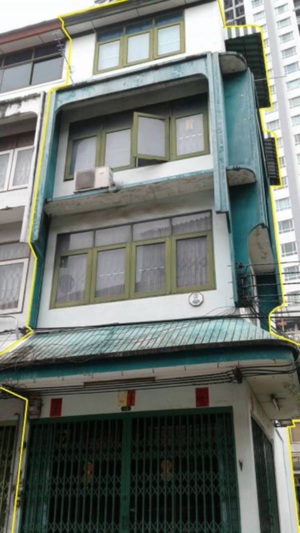 ขายตึกแถว สูง 4 ชั้น ติดสถานี Interchange บางหว้า เนื้อที่ 12 ตรว. ทำเลทอง